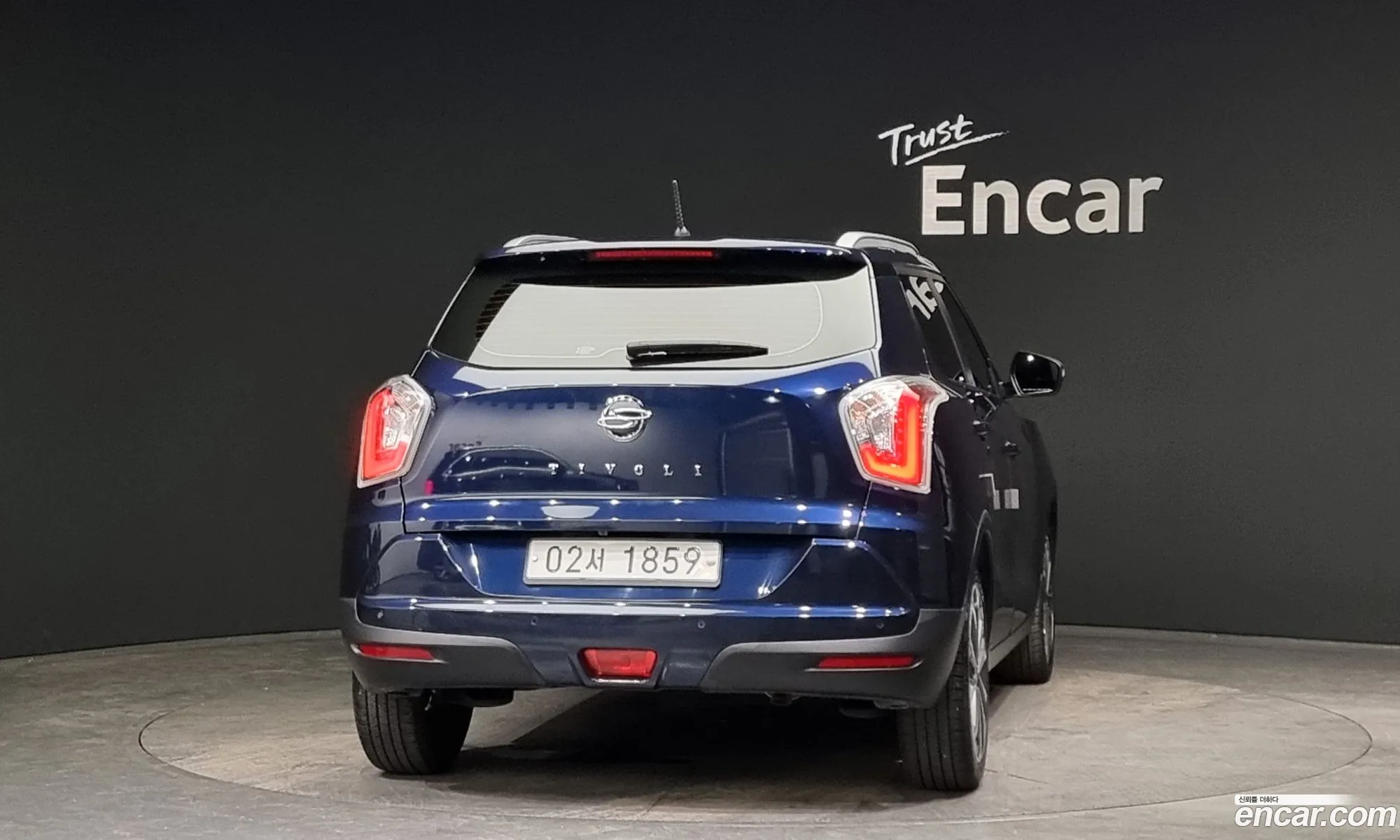 Kg Mobility Ssangyong Tivoli Diesel Lx 2Wd - фотография 8319584