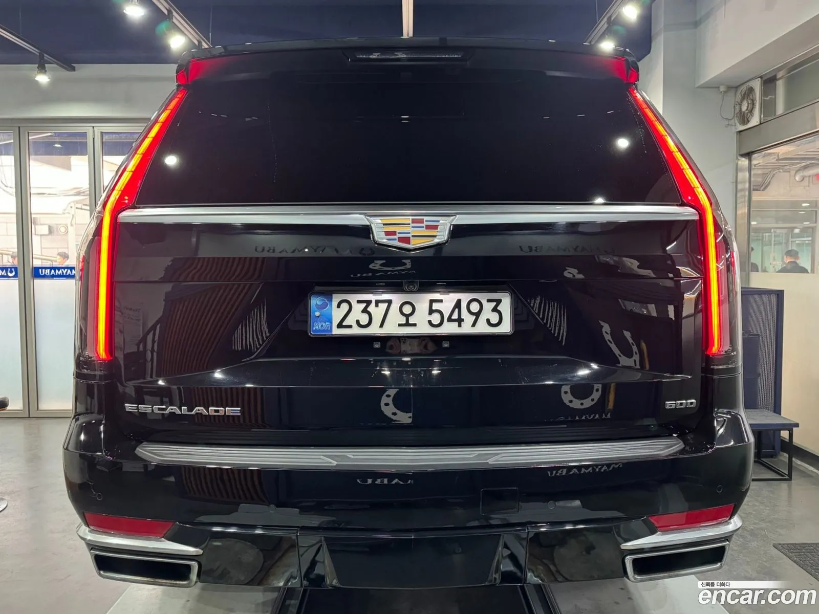 Cadillac Escalade V 62 2021 - фотография 4570866