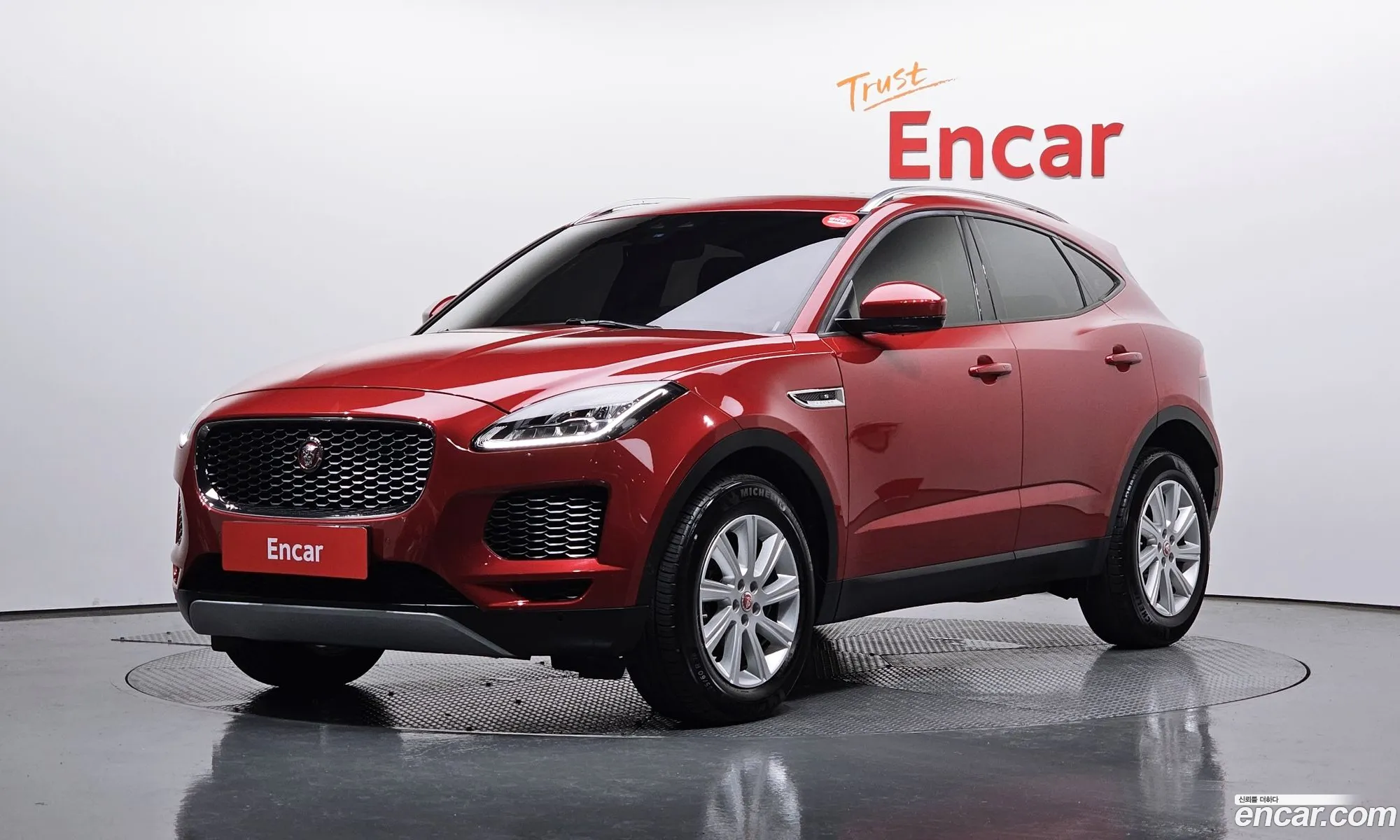 Jaguar E-Pace I D180S 2019 - фотография 4437329