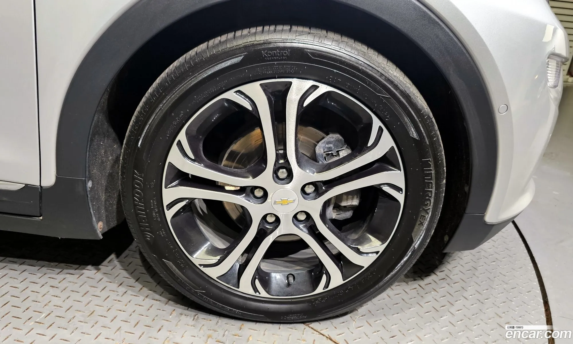 Chevrolet Bolt Euv Ev Premier 2019 - фотография 18503852