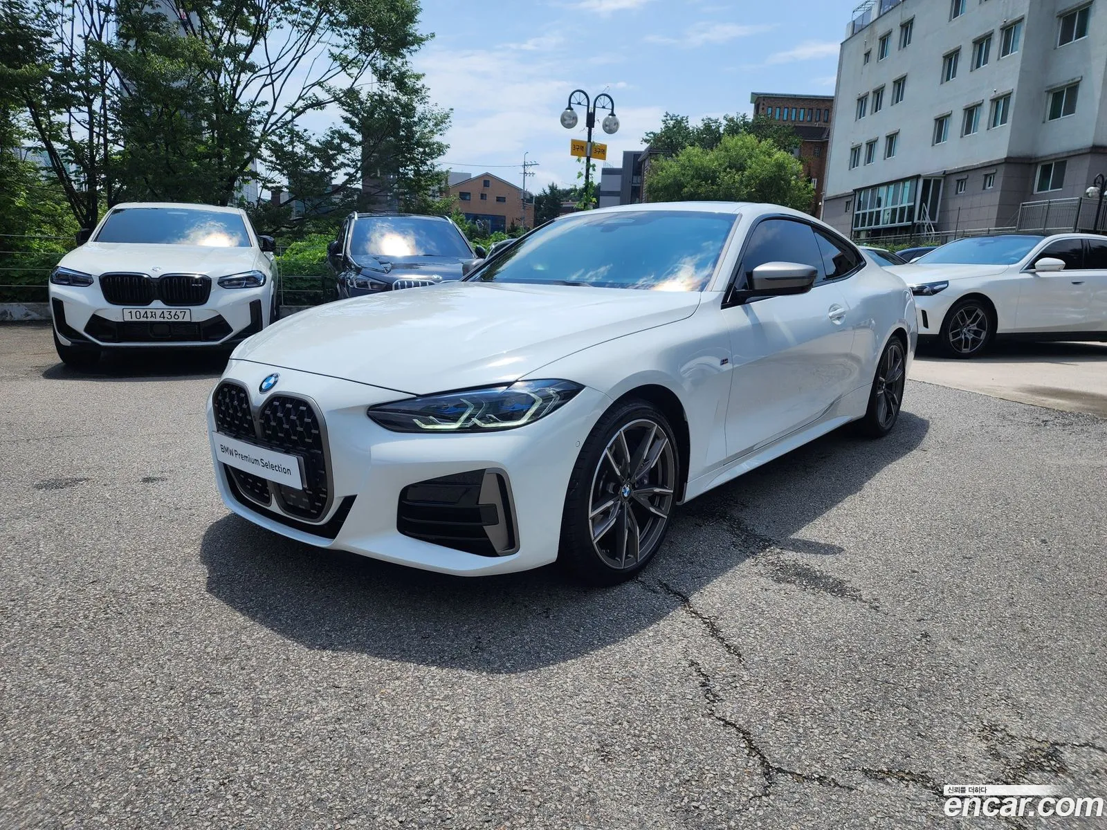 BMW 4 Series G22 M440I xDrive Online Exclusive Coupe - фотография 2095329