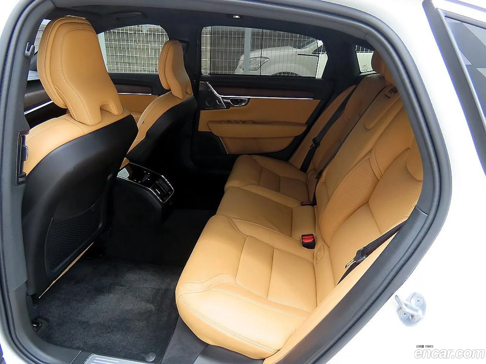 Volvo S90 B5 Ultimate Bright - фотография 6338417