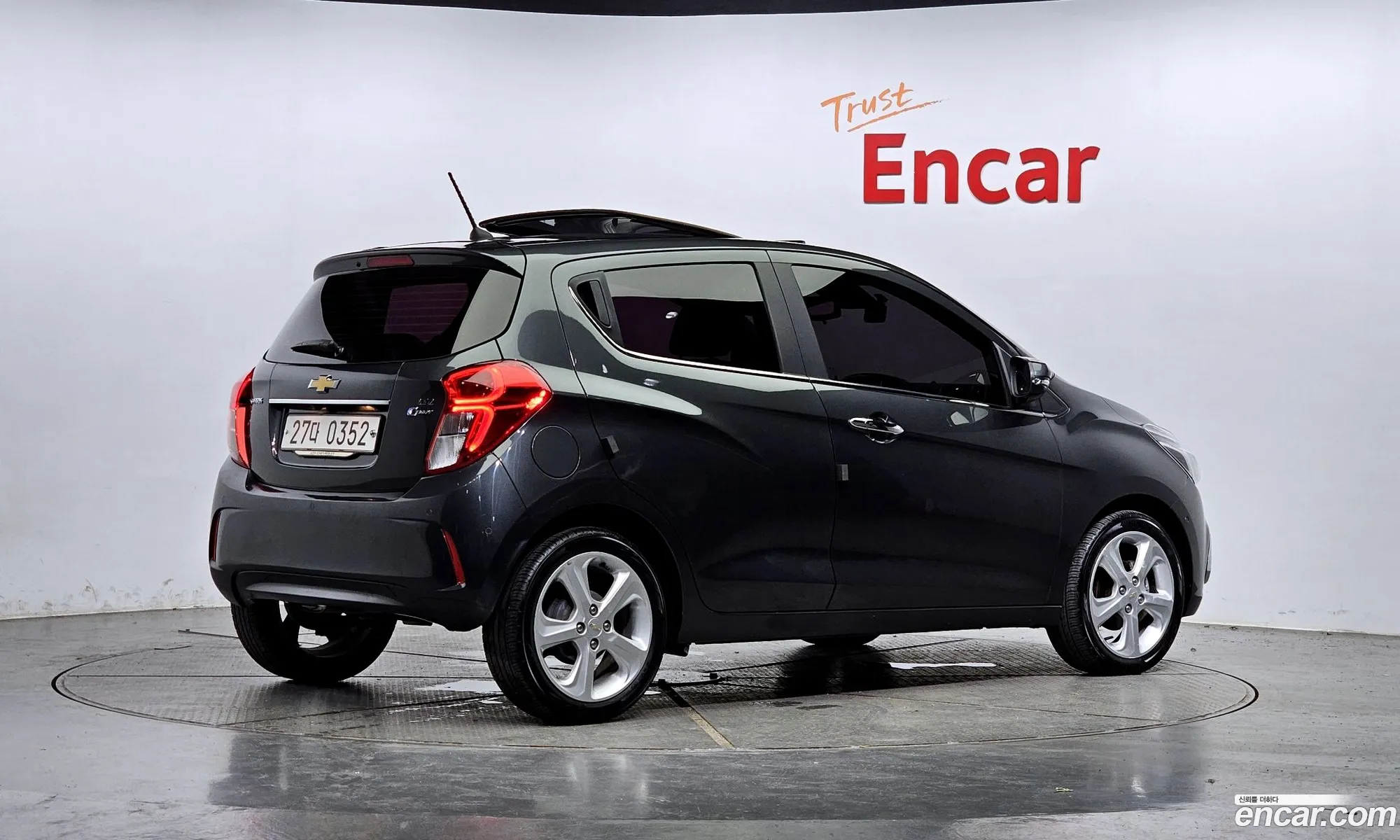 Chevrolet Spark Iv Ltz 2017 - фотография 19909414