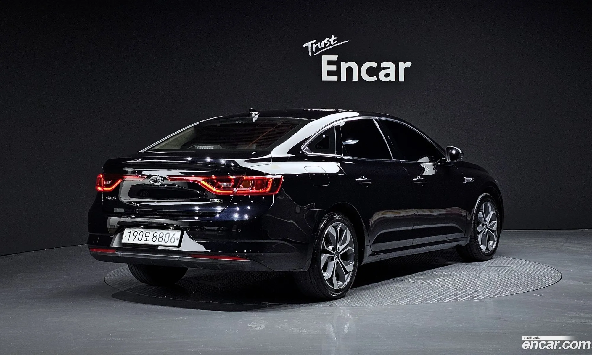 Renault Samsung Sm6 20 Lpe Se Rental Car 2019 - фотография 11590799