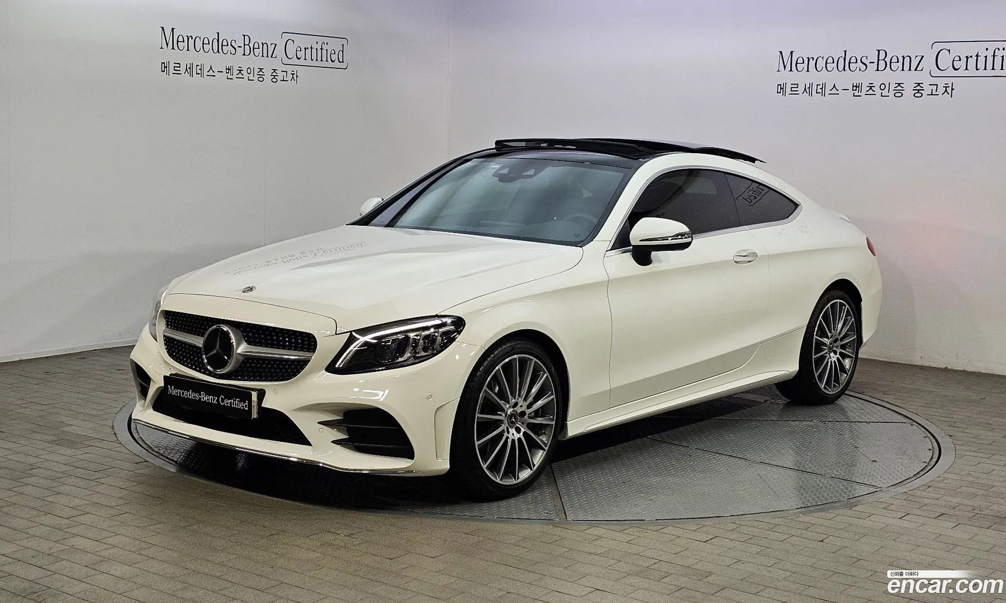 Mercedes-Benz C-Klasse C200 Coupe 2023 - фотография 18384970