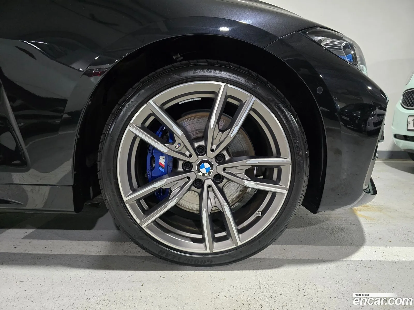 BMW 4Er M440I xDrive Coupe 2023 - фотография 2634557