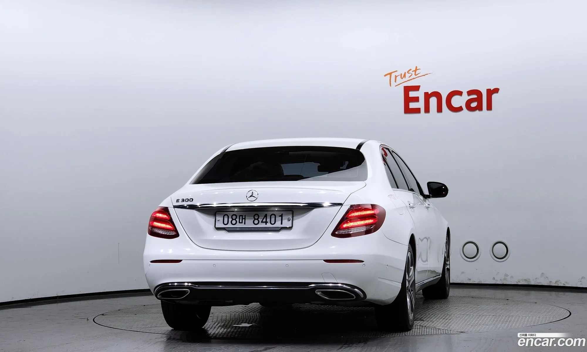 Mercedes-Benz E-Klasse V W213 S213 C238 E300 Avantgarde 2019 - фотография 18364921