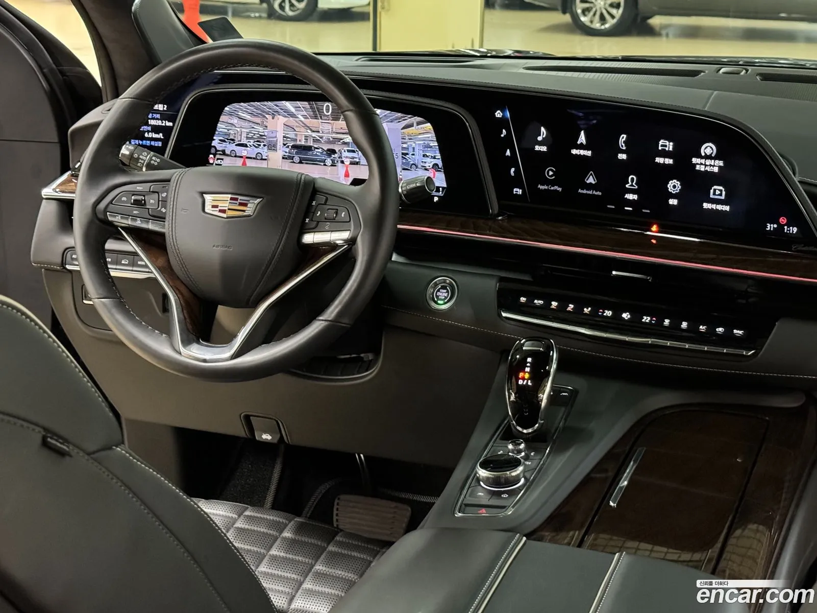 Cadillac Escalade 62 2023 - фотография 4570892