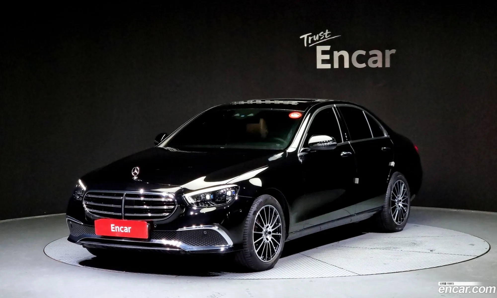 Mercedes-Benz E-Klasse V W213 S213 C238 E250 Exclusive 2021 - фотография 18339291