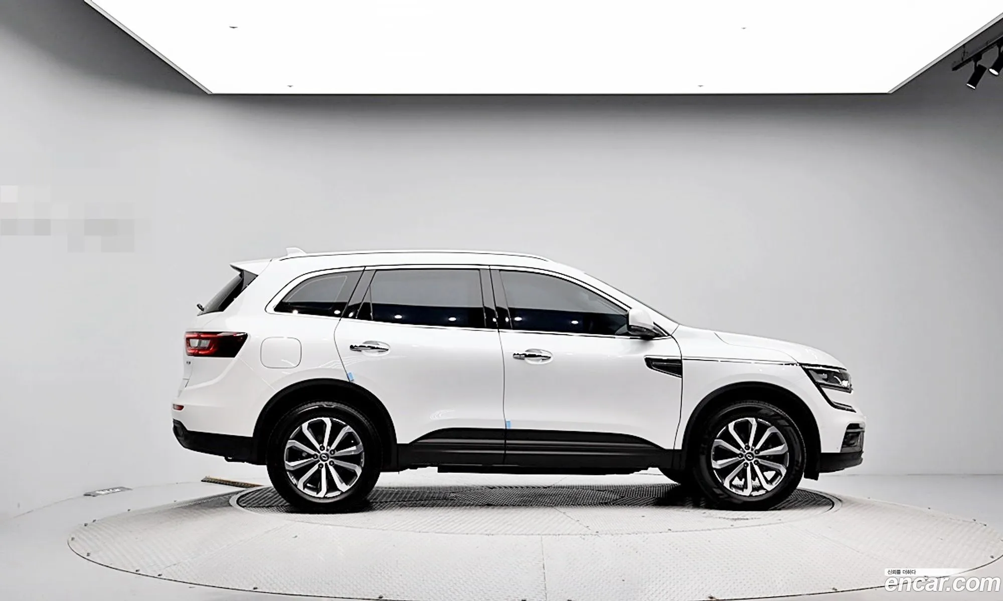 Renault Samsung Qm6 20 Gde Re 2Wd 2020 - фотография 1913676
