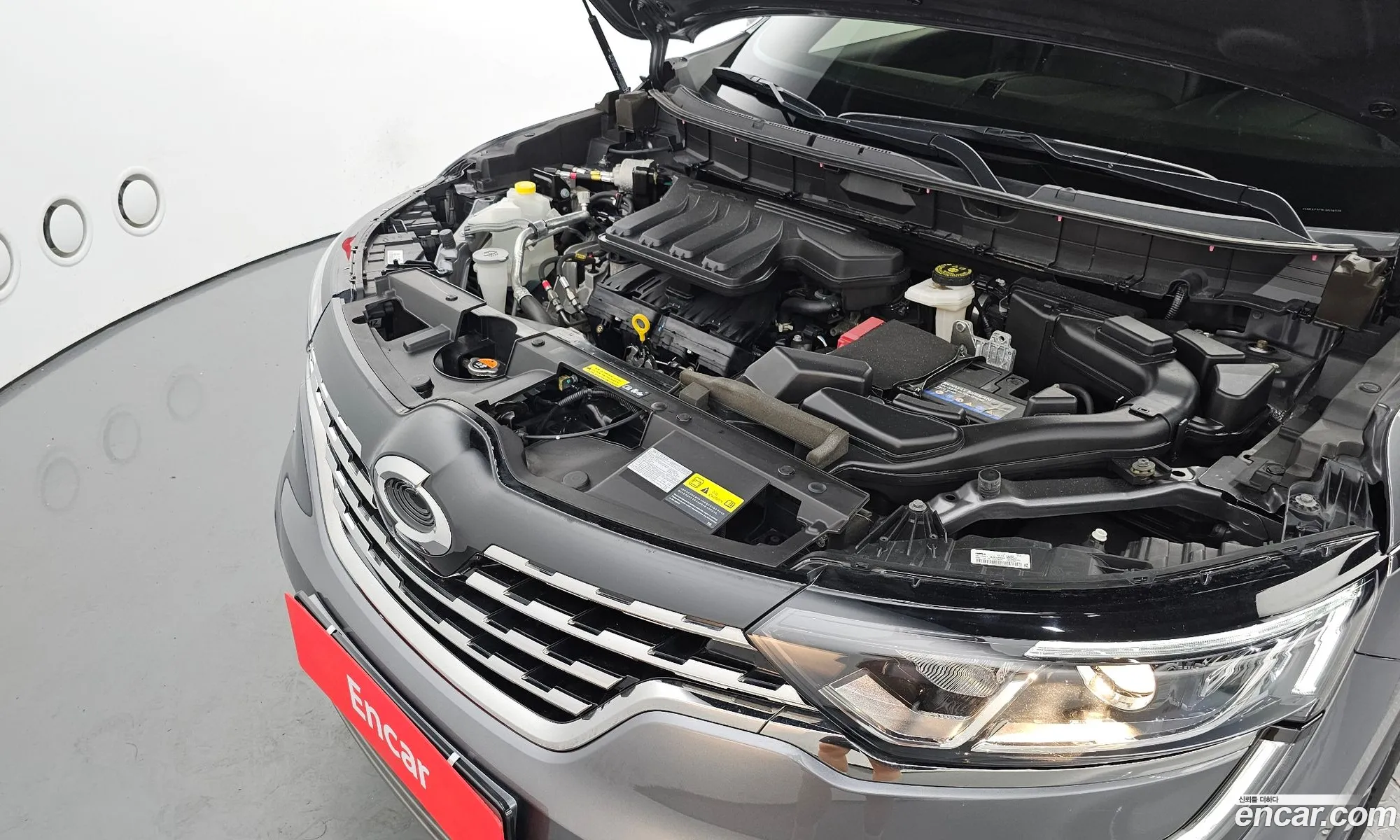 Renault Samsung Qm6 20 Lpe Le 2Wd 2020 - фотография 4609491