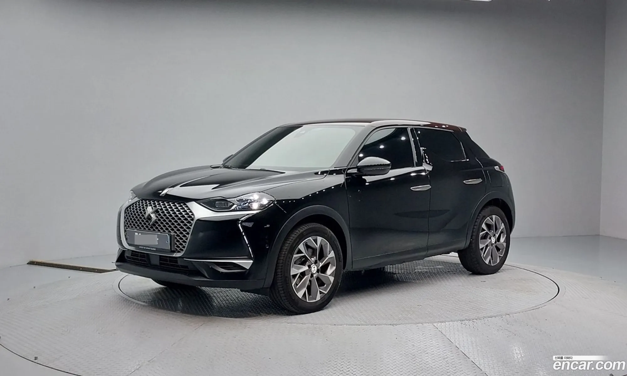 Citroen Ds3 E-Tense Grand Chic 2021 - фотография 2056426