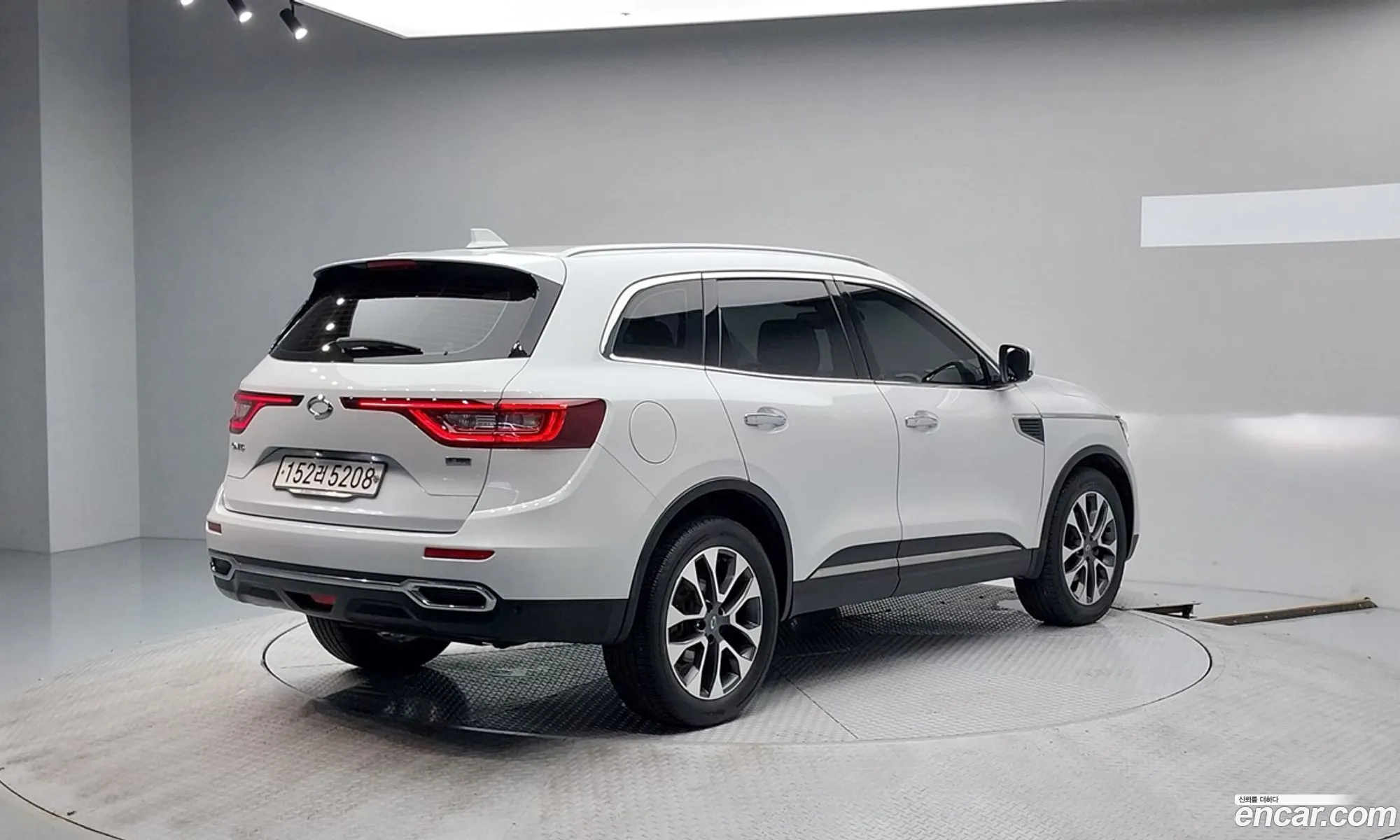 Renault Samsung Qm6 Diesel 4Wd Re Signature 2017 - фотография 1913604