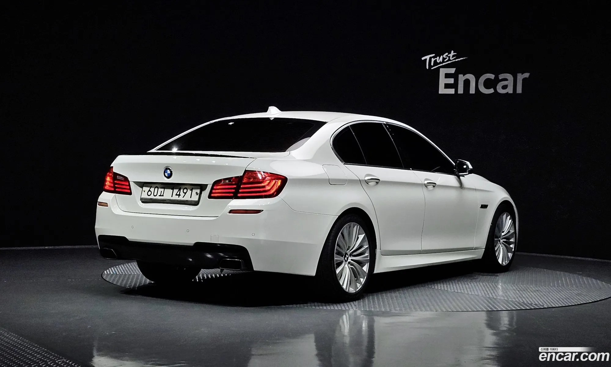 BMW 5Er Vi F10F11F07 520D Luxury Plus 2015 - фотография 15383592