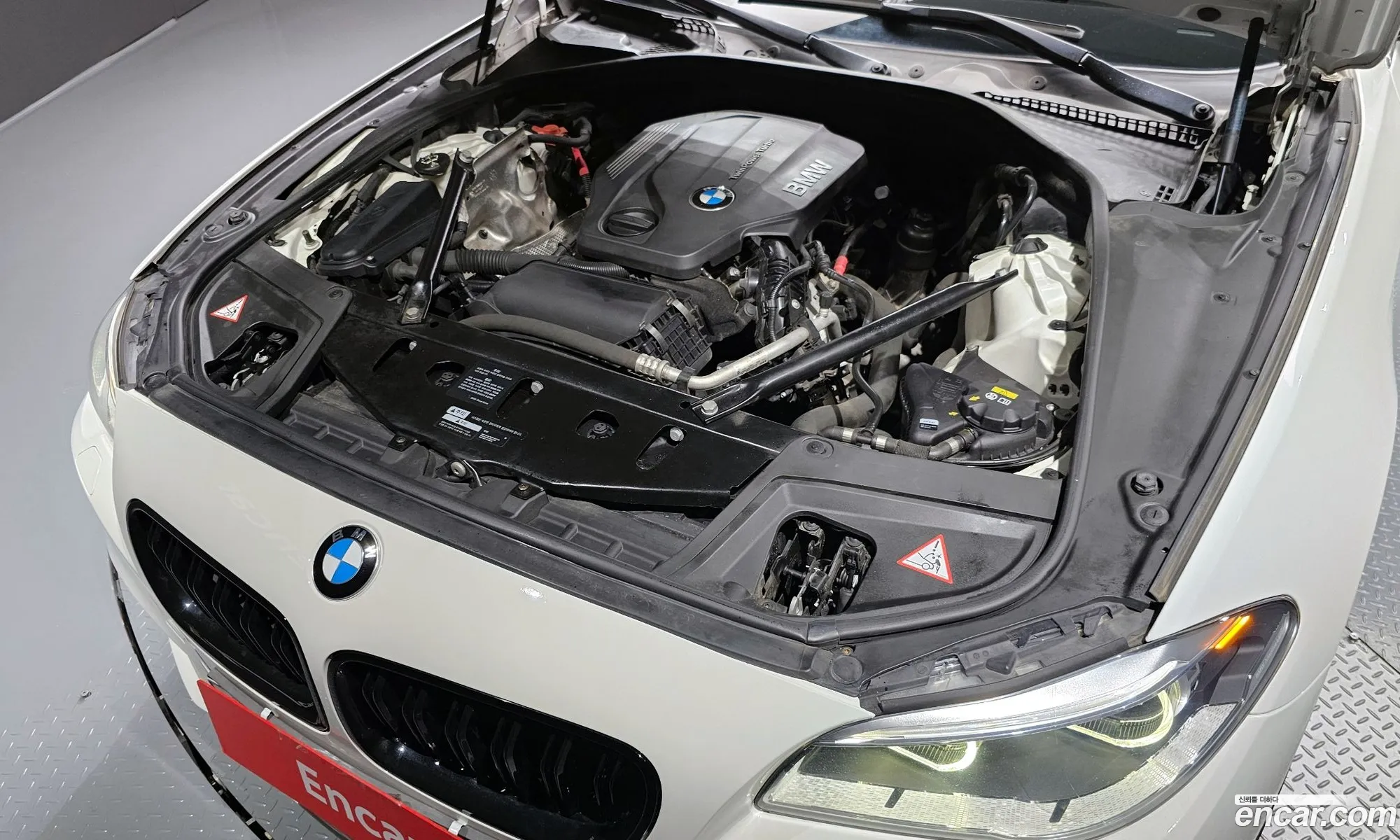 BMW 5Er Vi F10F11F07 520D Luxury Plus 2015 - фотография 15383596