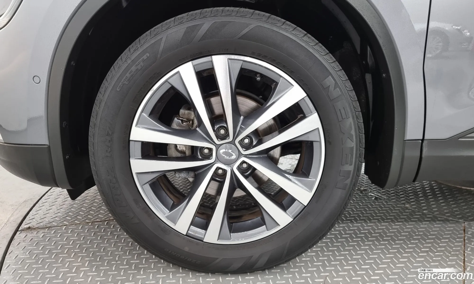 Renault Samsung Qm6 20 Lpe Le 2Wd 2020 - фотография 1657577