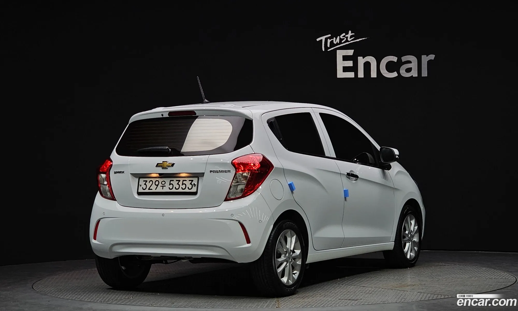 Chevrolet Spark Premier 2020 - фотография 19720981