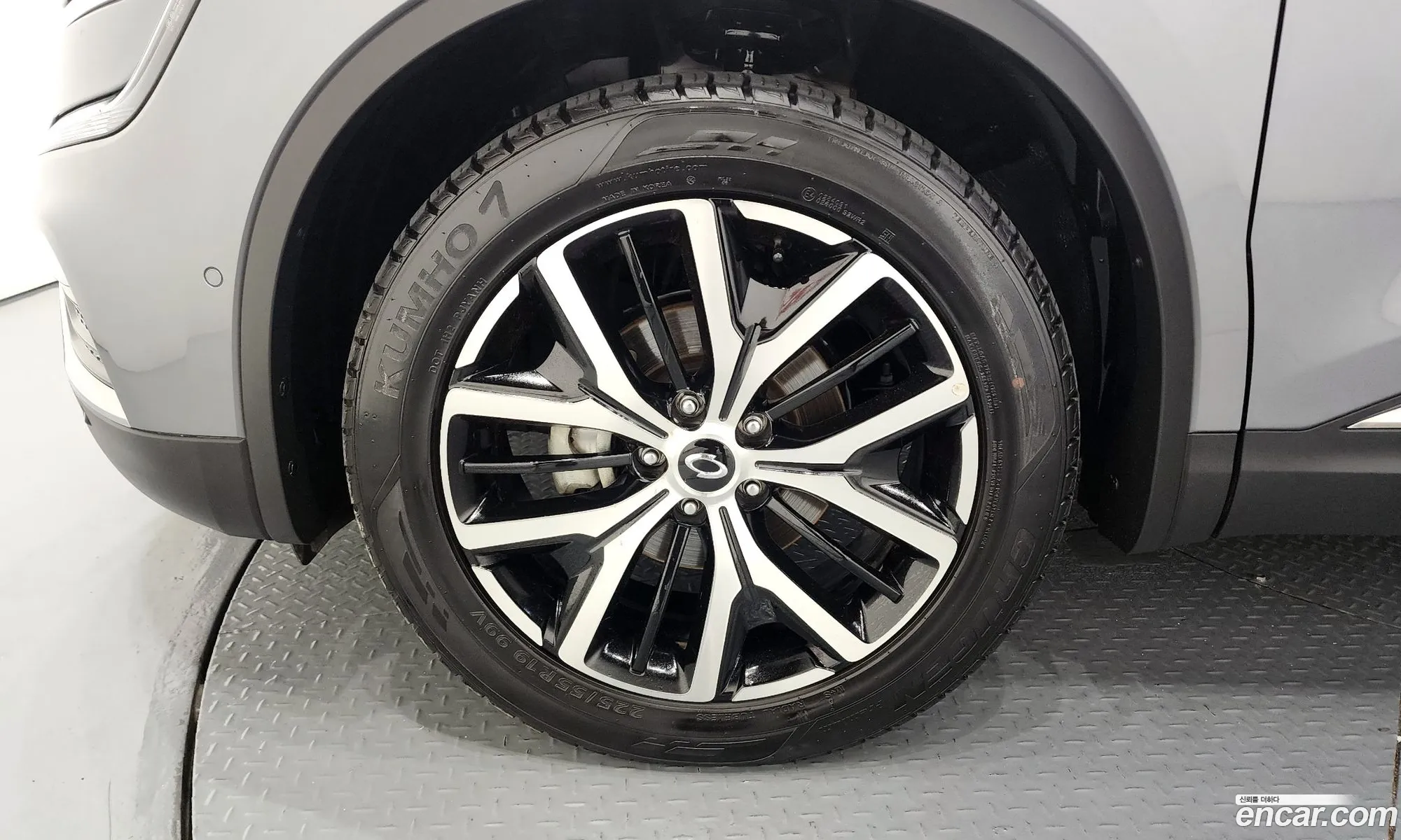 Renault Samsung Qm6 I 20 Lpe Re Signature 2Wd 2022 - фотография 1706077