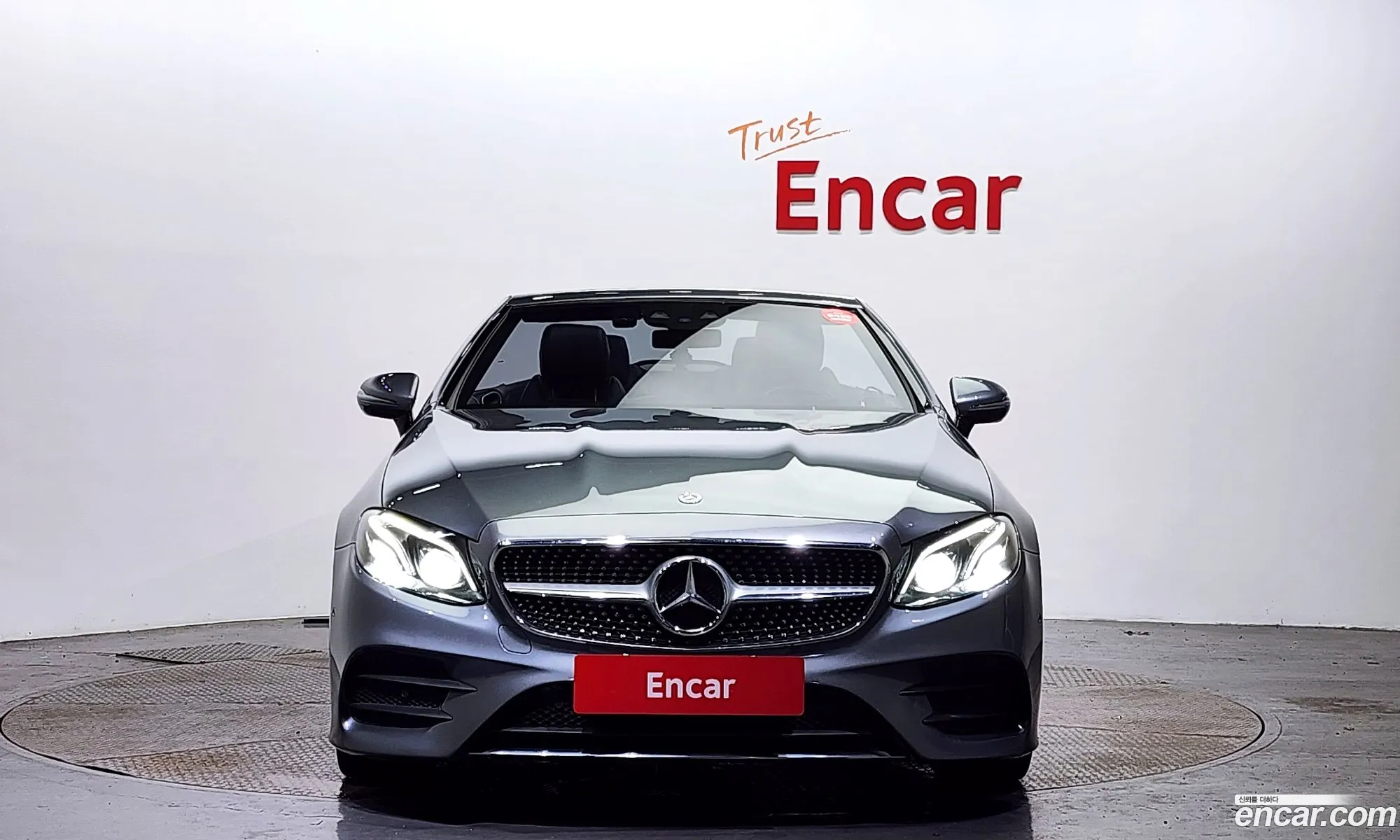 Mercedes E-Class W213 E220D Cabriolet - фотография 18384996