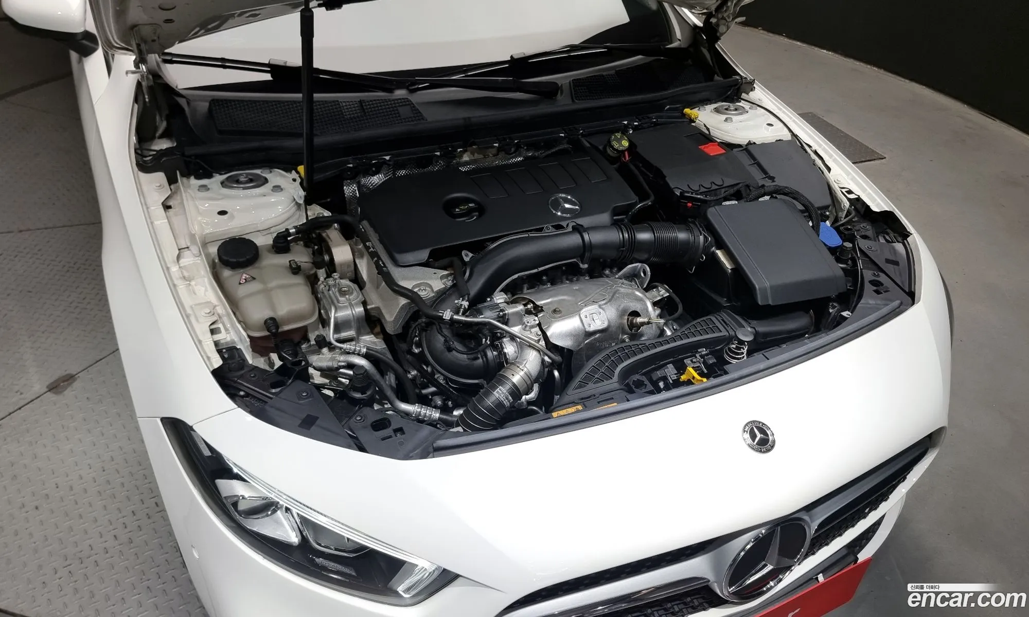 Mercedes-Benz A-Klasse Iv W177 A220 Sedan 2020 - фотография 18213049