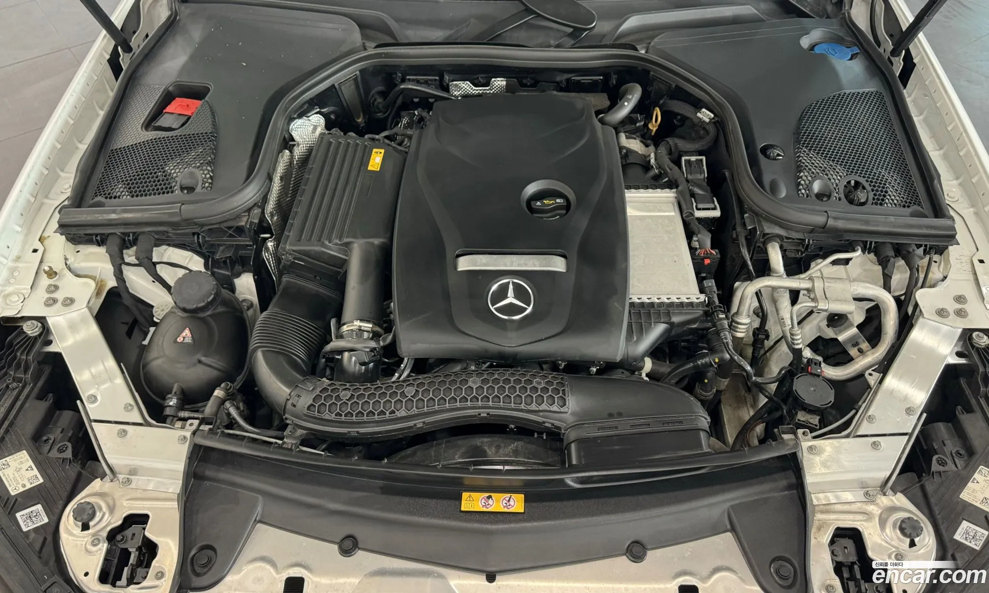 Mercedes-Benz E-Klasse V W213 S213 C238 E250 Avantgarde 2022 - фотография 18385426