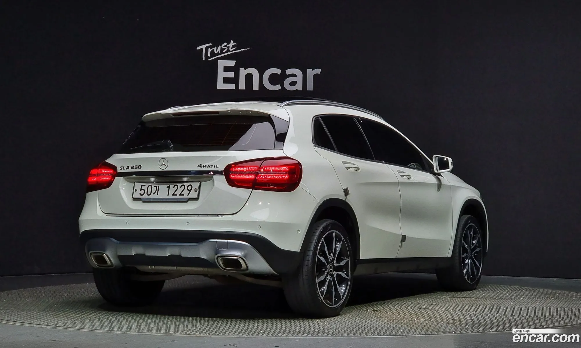 Mercedes-Benz Gla-Klasse I X156 Gla250 4Matic 2018 - фотография 18191015