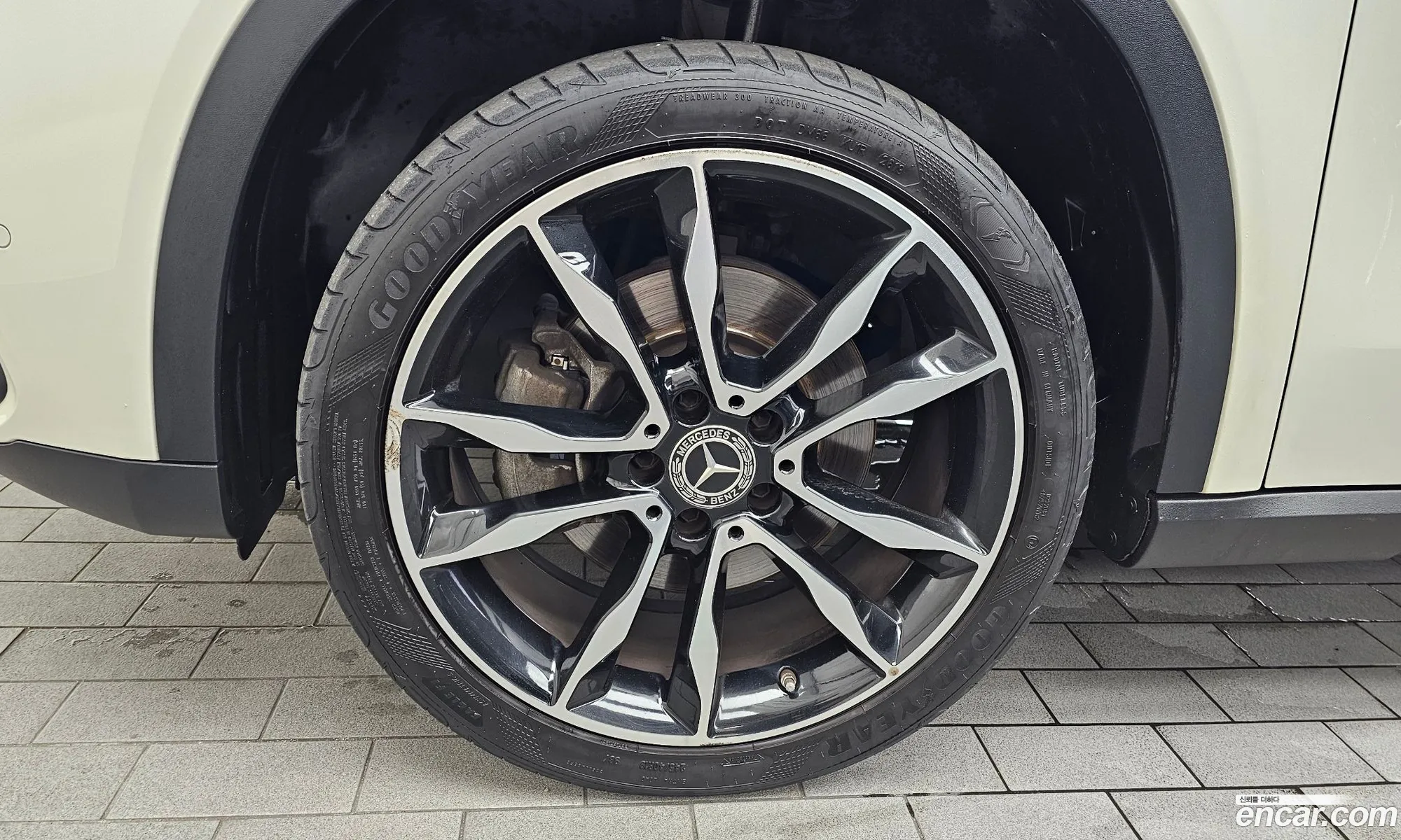Mercedes-Benz Gla-Klasse I X156 Gla250 4Matic 2018 - фотография 18191018