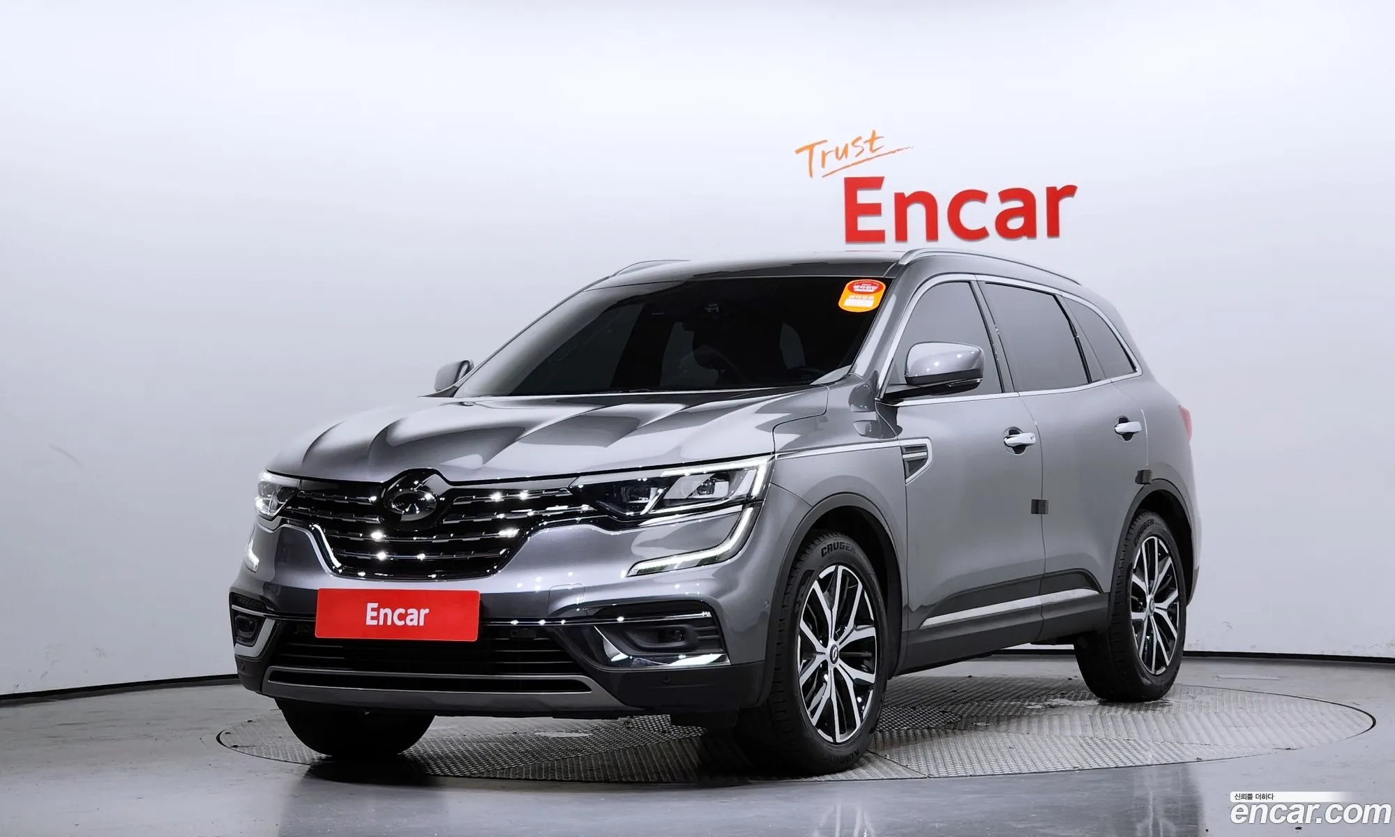 Renault Samsung Qm6 20 Lpe Re Signature 2Wd 2020 - фотография 1678754