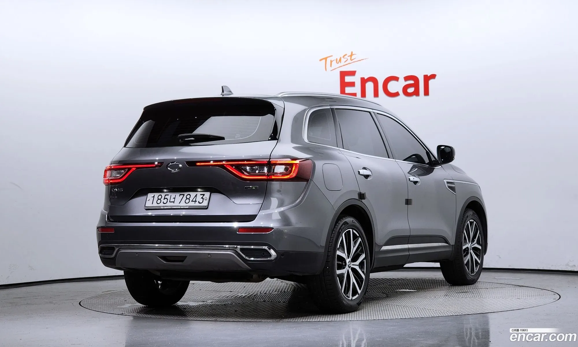 Renault Samsung Qm6 20 Lpe Re Signature 2Wd 2020 - фотография 1678755