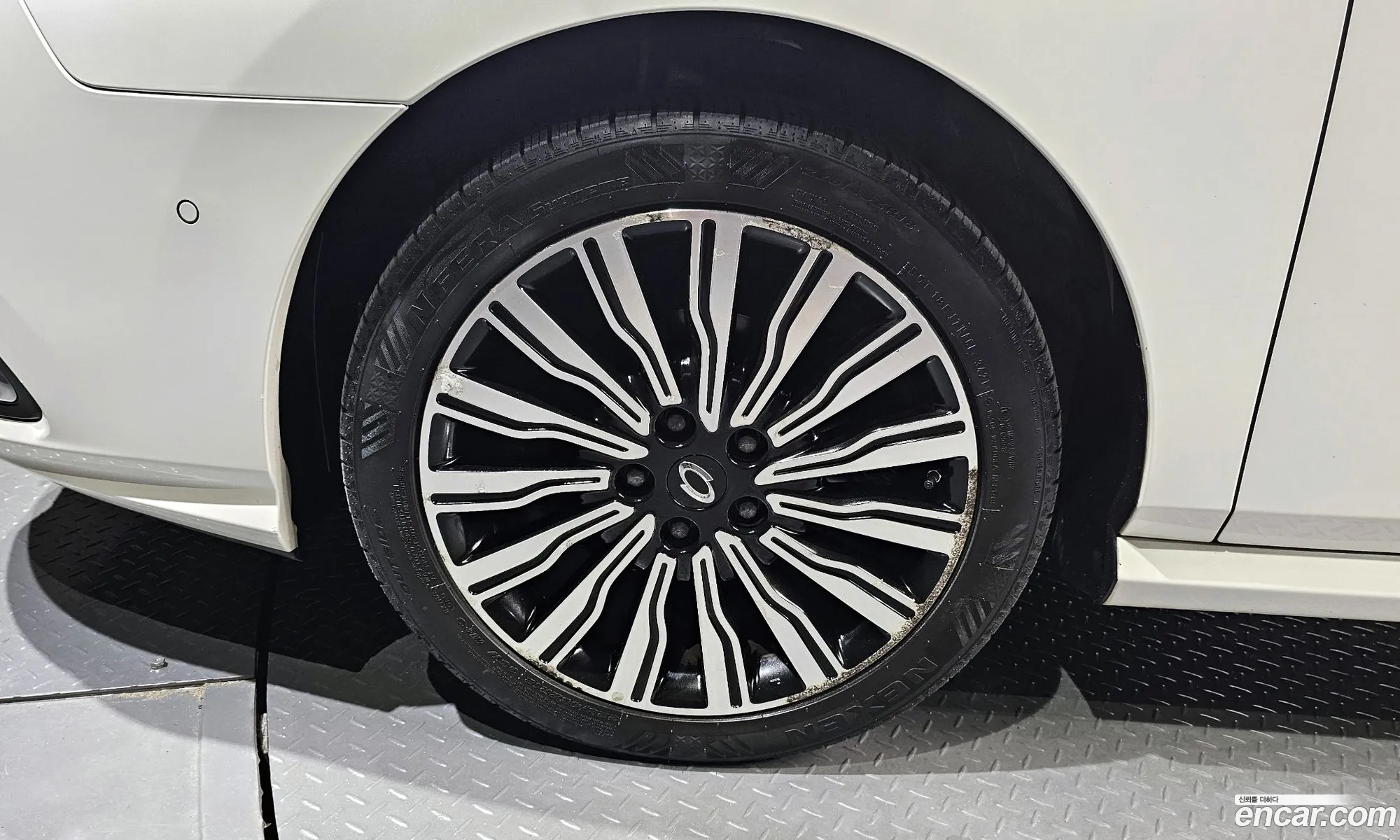 Renault Samsung Sm5 Lpli Re 2015 - фотография 1664177