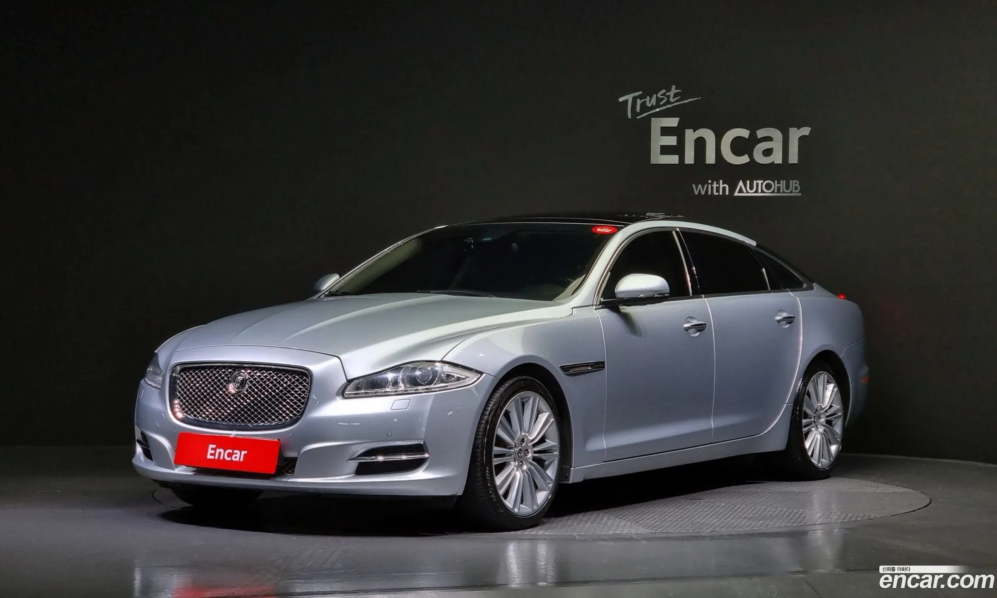 Jaguar Xj 50 Portfolio Lwb 2011 - фотография 4437305