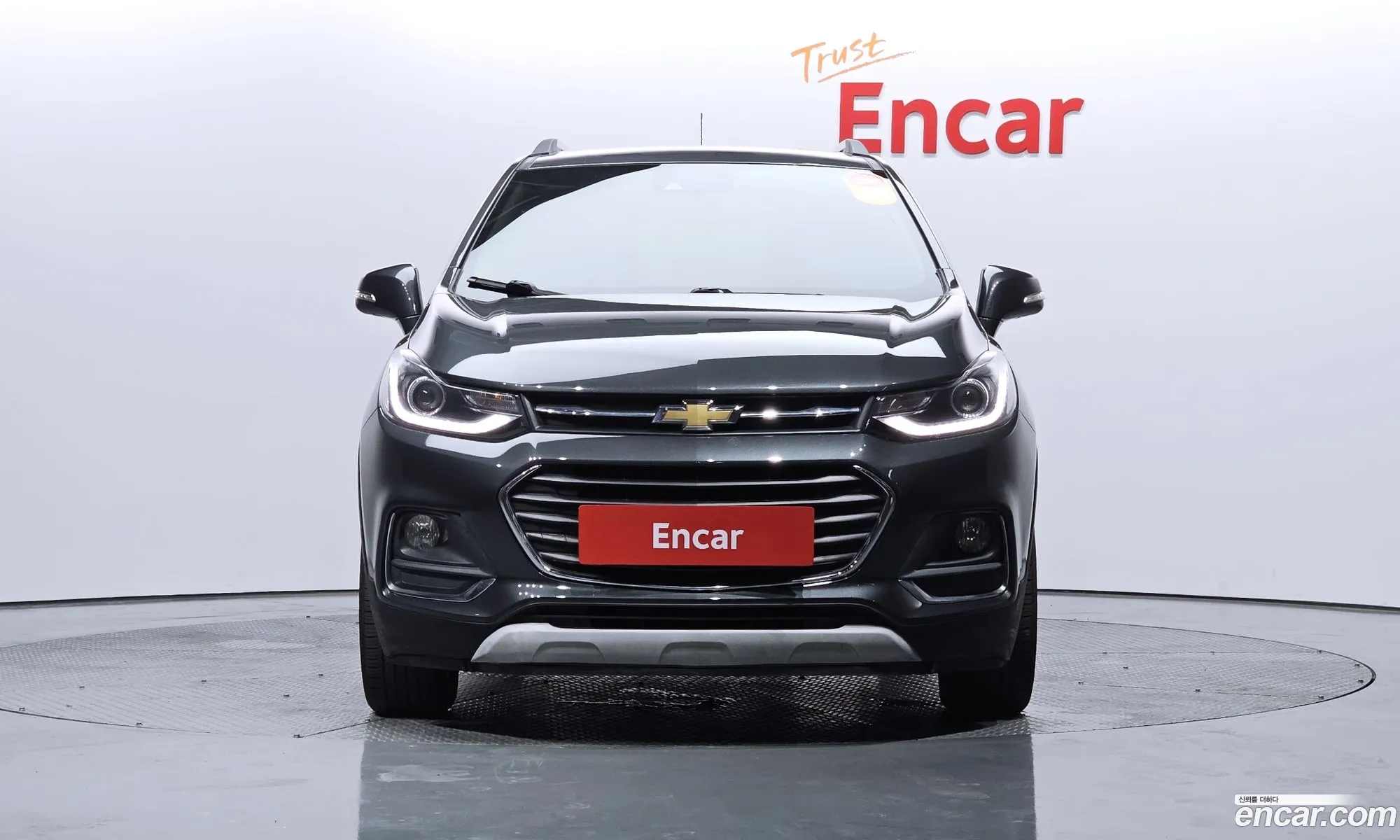 Chevrolet Trax I 14 Ltz 2017 - фотография 19647138