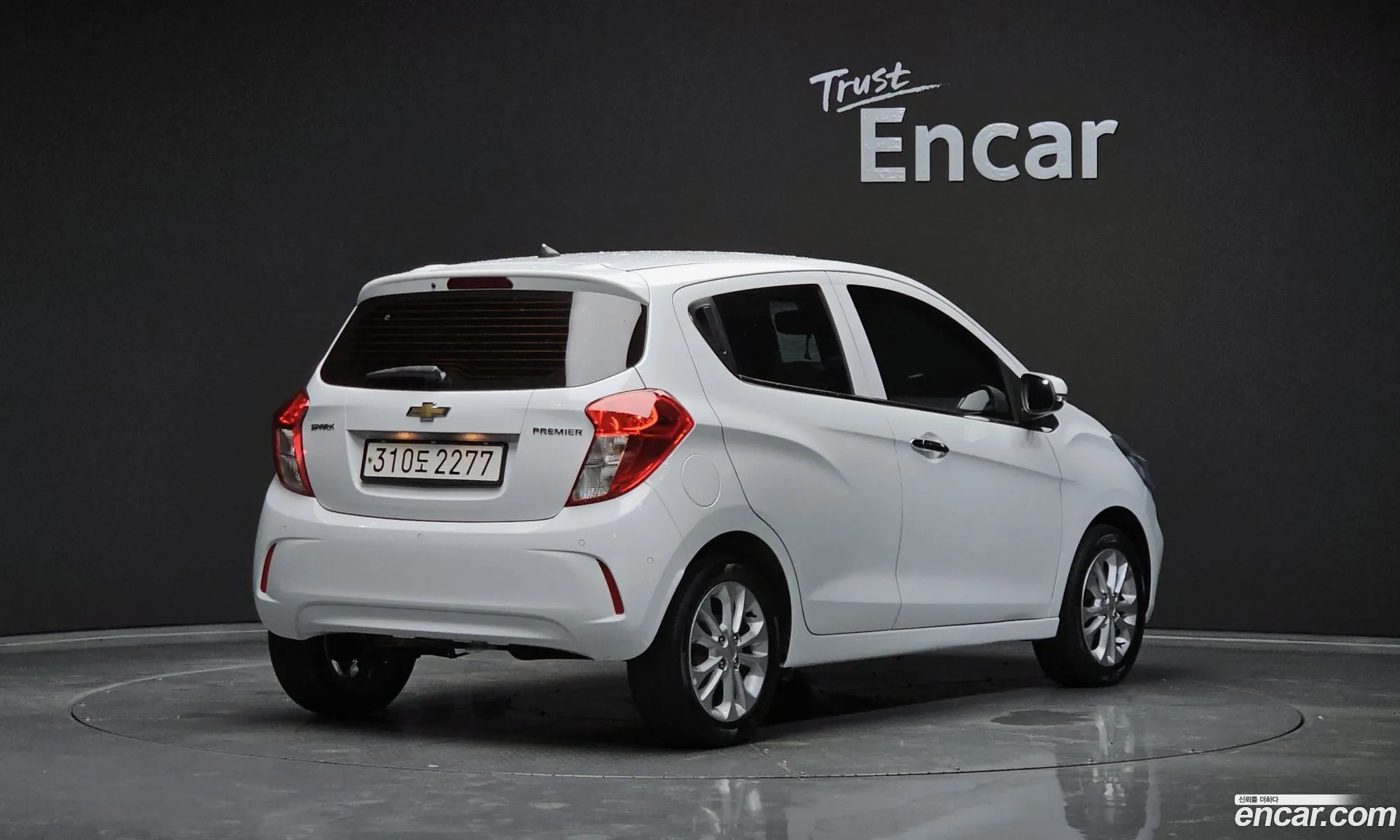 Chevrolet Spark Premier 2020 - фотография 19909402