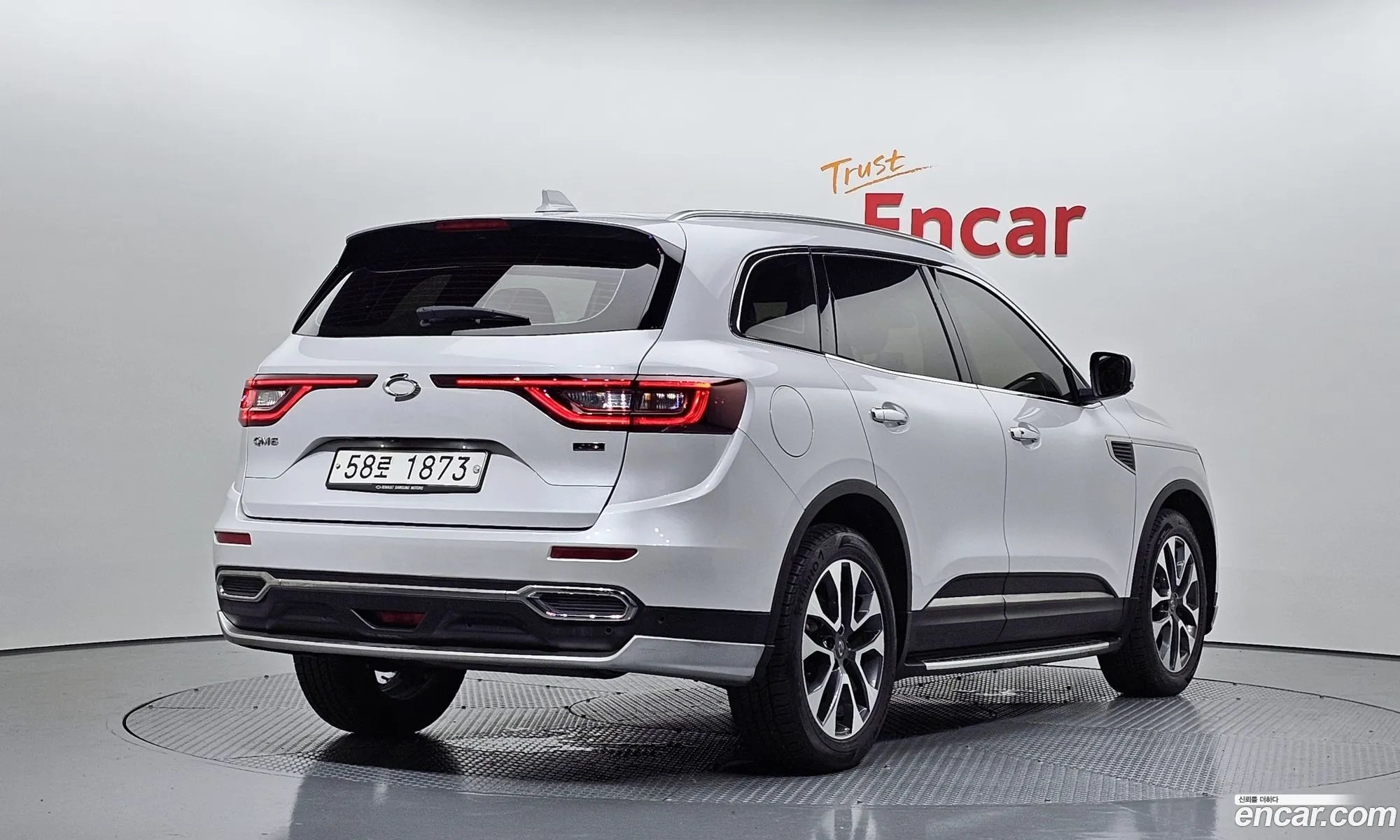 Renault Samsung Qm6 Gasoline 2Wd Re Signature 2019 - фотография 1515506