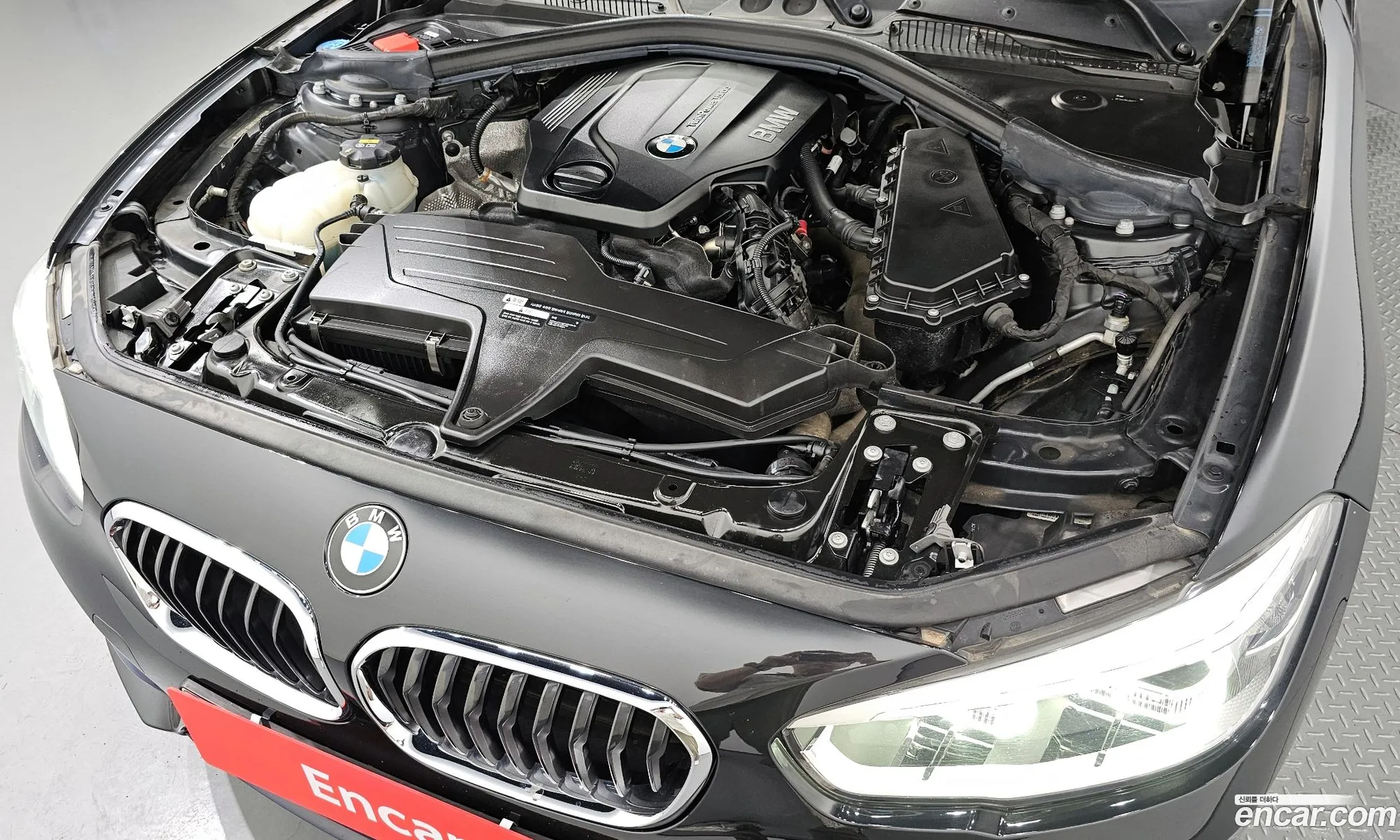 BMW 1Er 118D Sport 5 Door 2019 - фотография 15383620