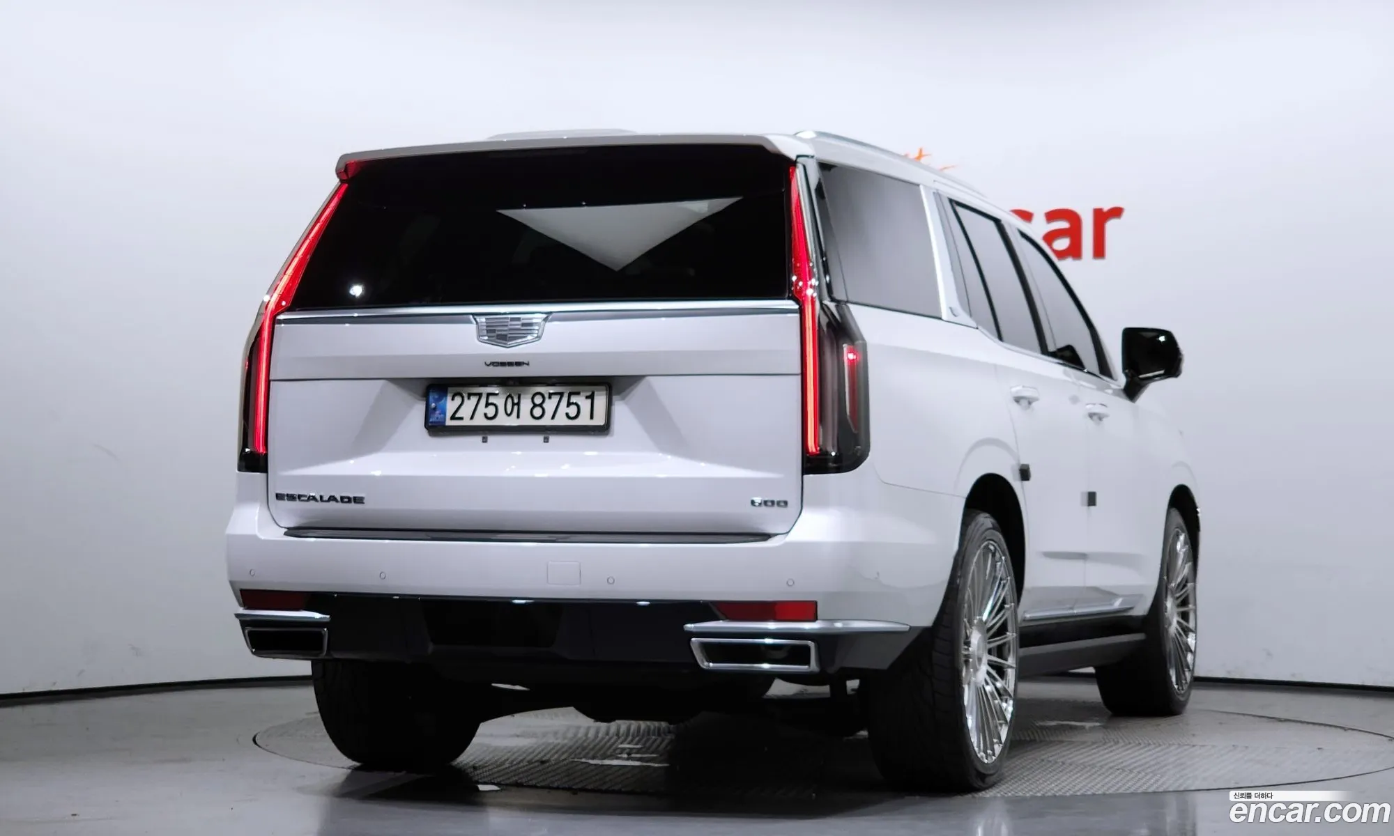 Cadillac Escalade V 62 2021 - фотография 4570912