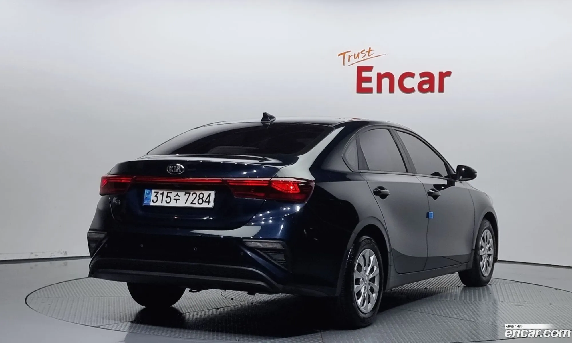 Kia K3 Trendy 2019 - фотография 12444896