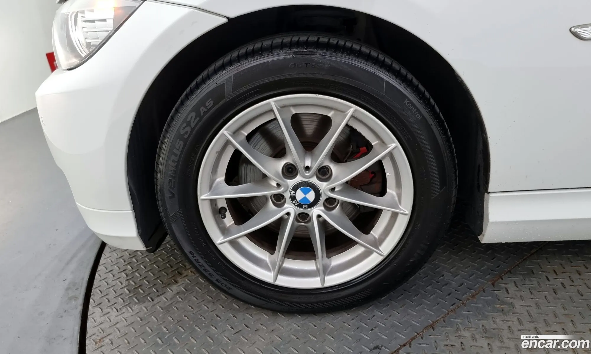 BMW 3Er 320D Sedan 2012 - фотография 14067867