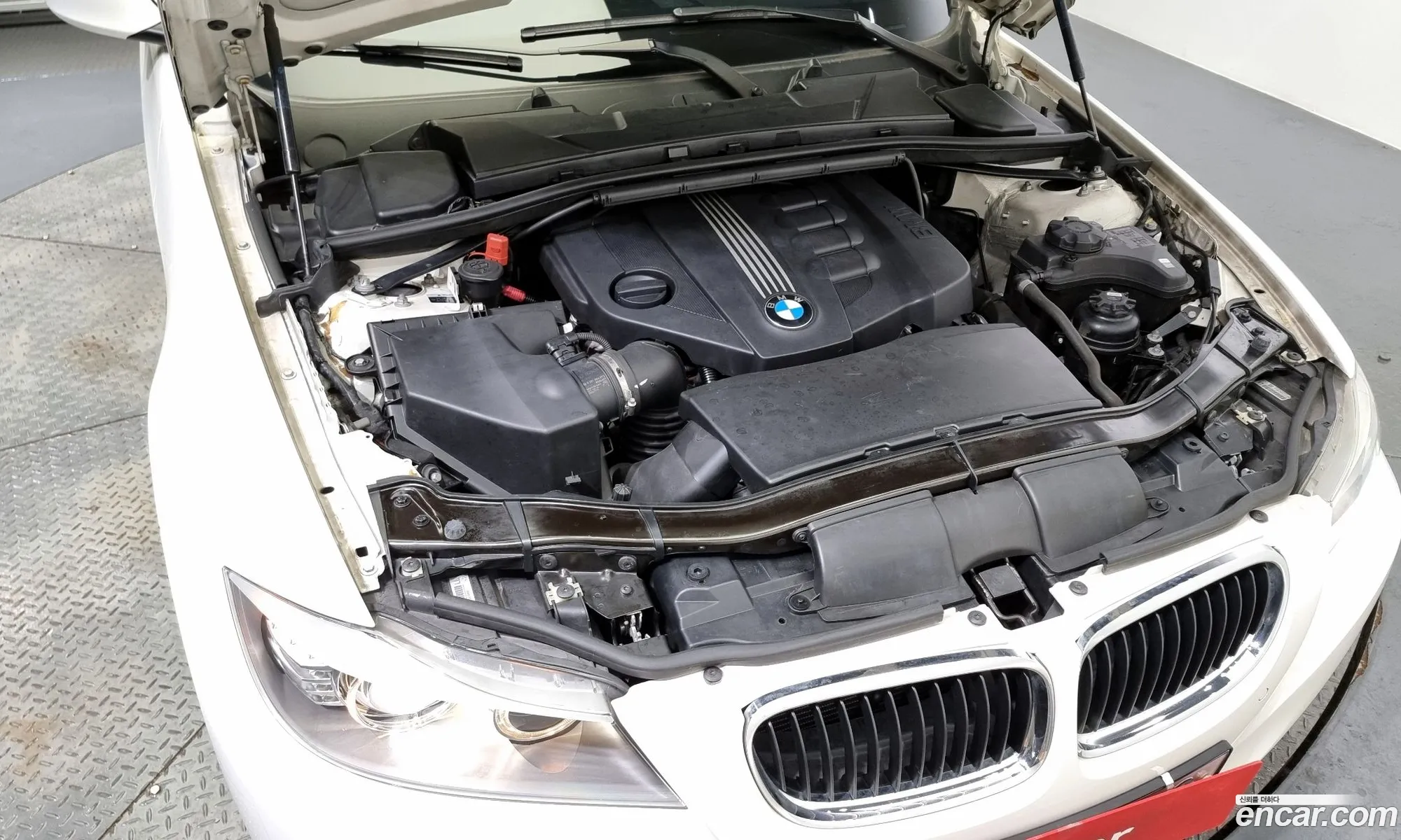 BMW 3Er 320D Sedan 2012 - фотография 14067868