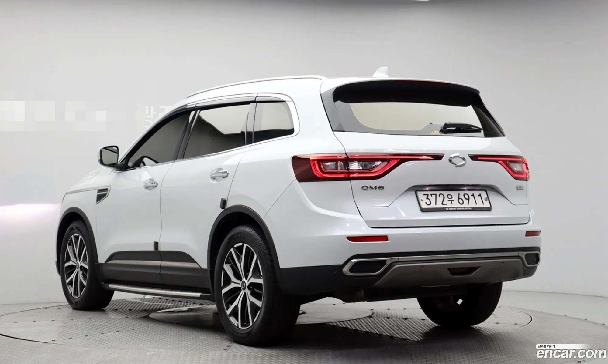 Renault Samsung Qm6 20 Lpe Re Signature 2Wd 2020 - фотография 1780824