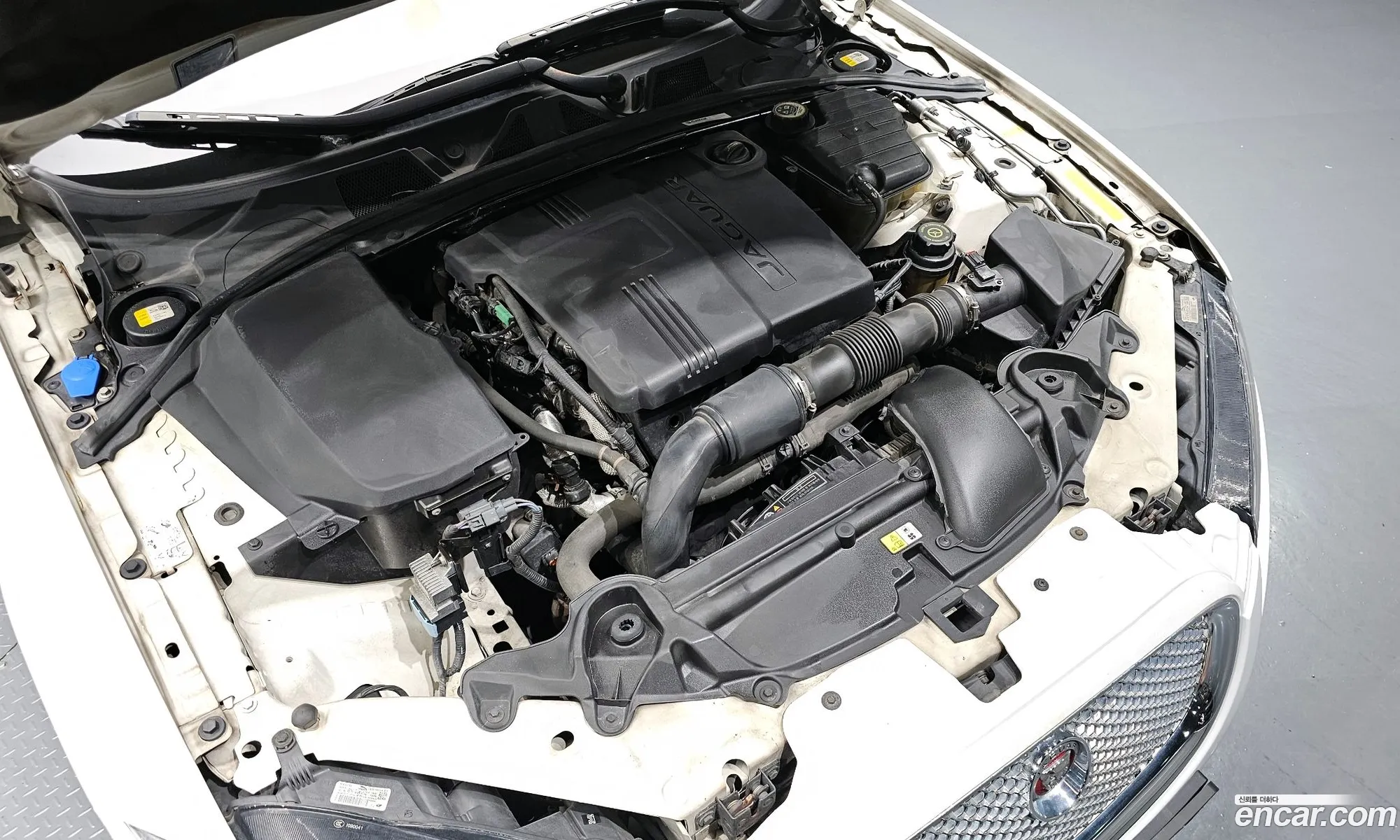 Jaguar Xf I 22D Luxury 2014 - фотография 4437346