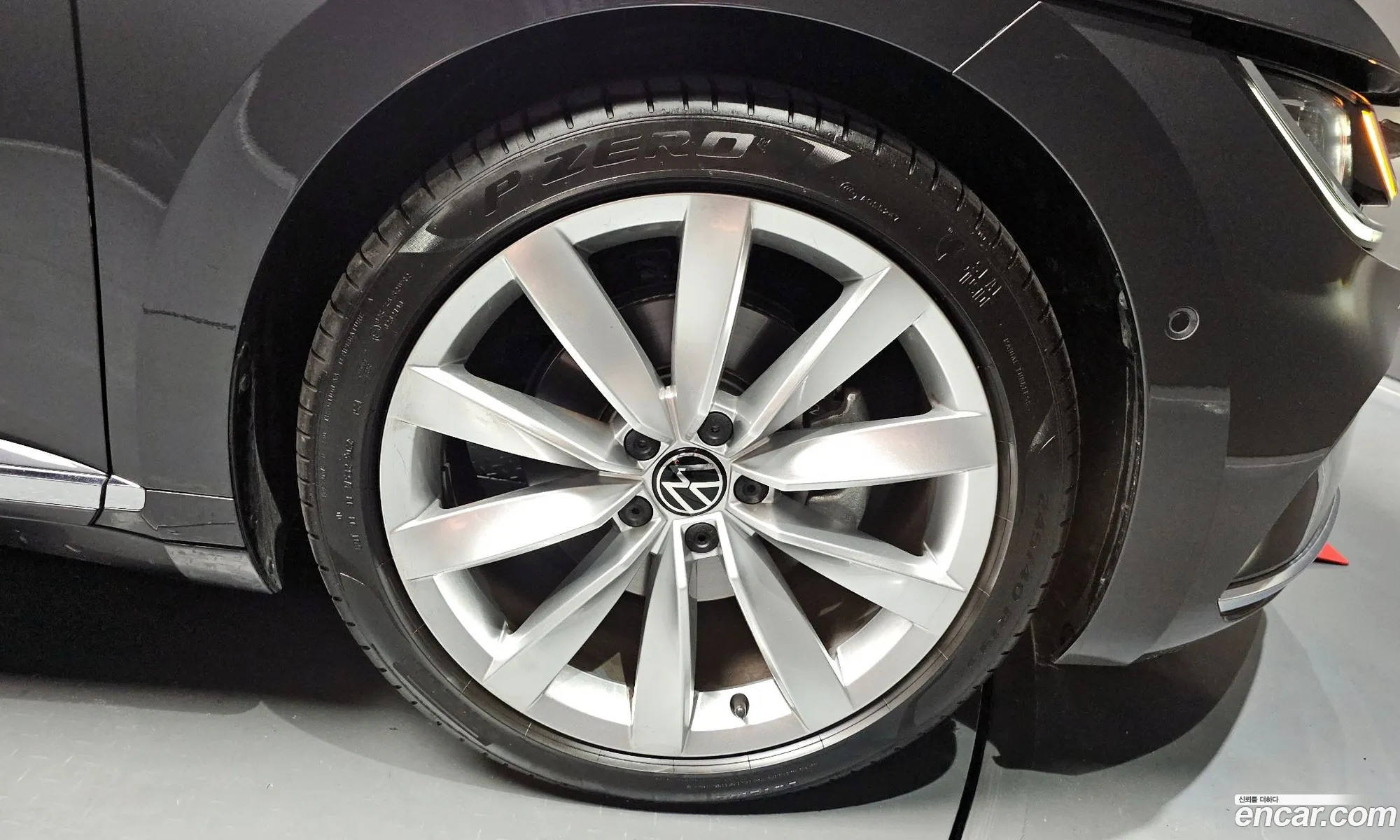 Volkswagen Arteon 20 Tdi Prestige 2023 - фотография 6885709