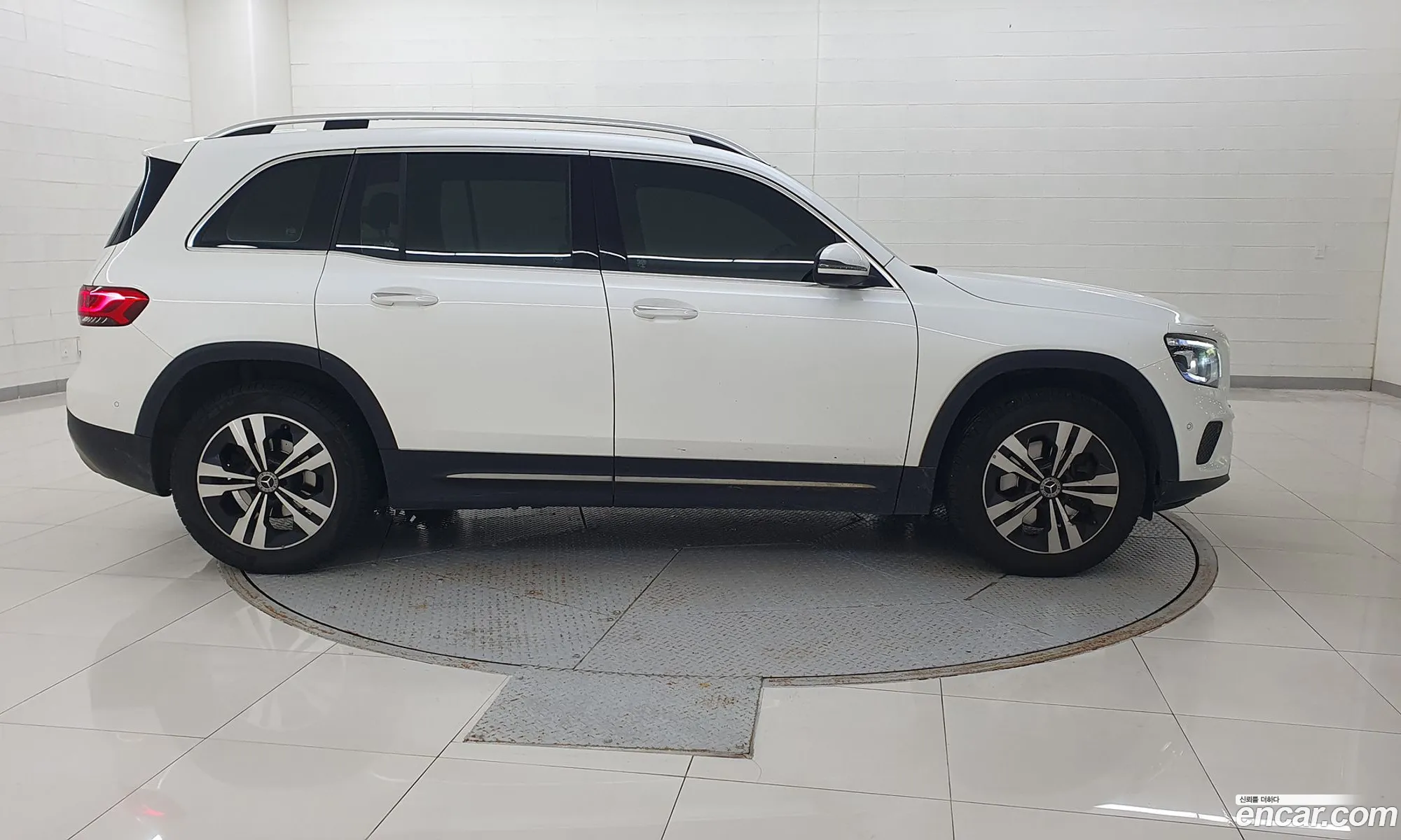 Mercedes-Benz Glb I X247 Glb220 2021 - фотография 18368531