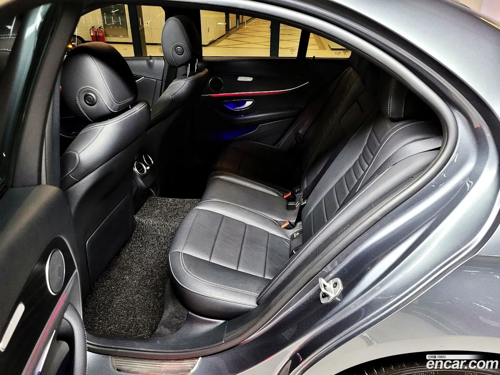 Mercedes-Benz E-Klasse V W213 S213 C238 E220D Avant Garde 2019 - фотография 18364887