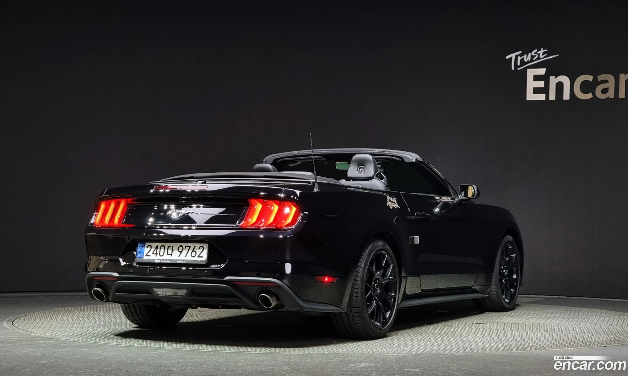 Ford Mustang Vi Convertible 2021 - фотография 15718200