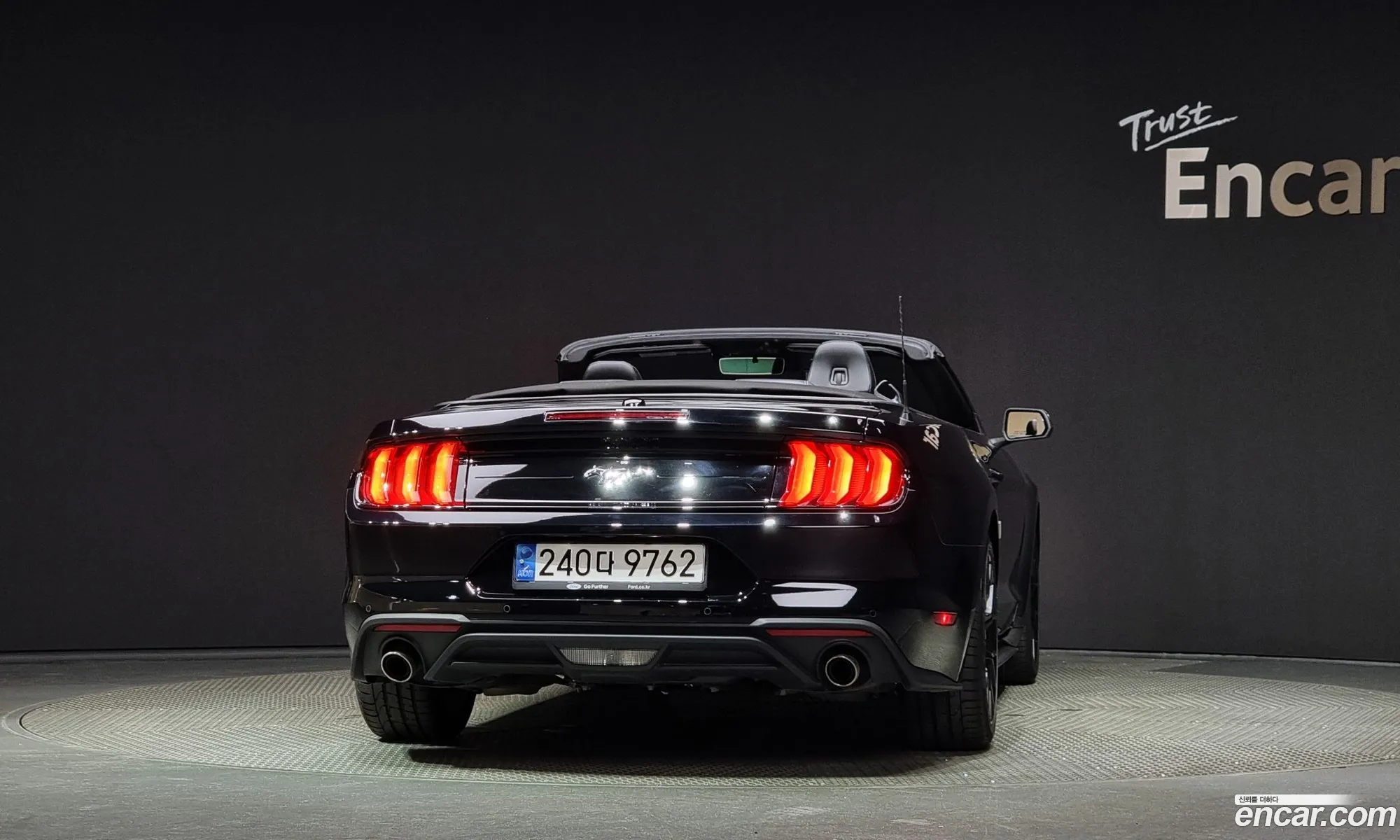 Ford Mustang Vi Convertible 2021 - фотография 15718202