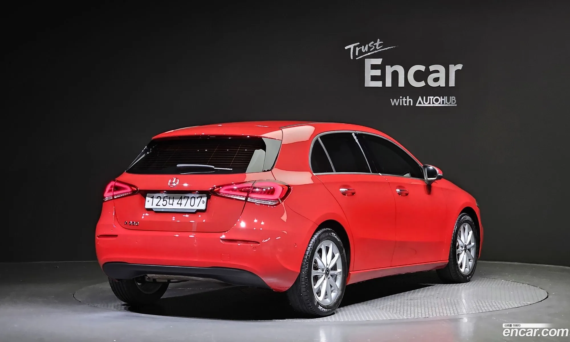 Mercedes-Benz A-Klasse Iv W177 A220 Hatchback 2019 - фотография 18173932