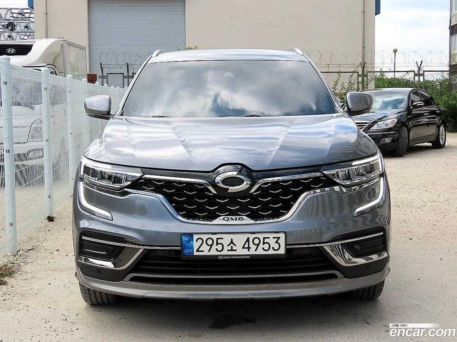 Renault Samsung Qm6 I 20 Lpe Re Signature 2Wd 2022 - фотография 1759634