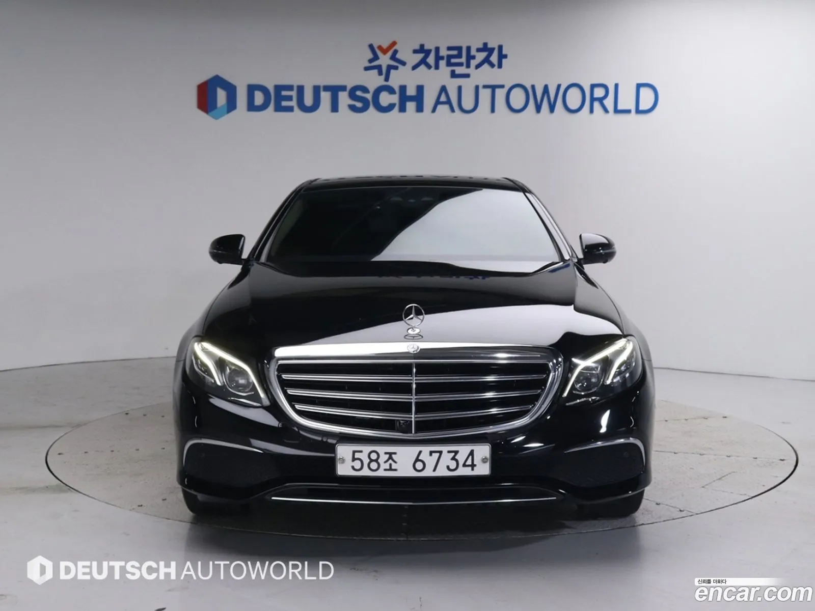 Mercedes-Benz E-Klasse E300 Exclusive 2017 - фотография 18368564