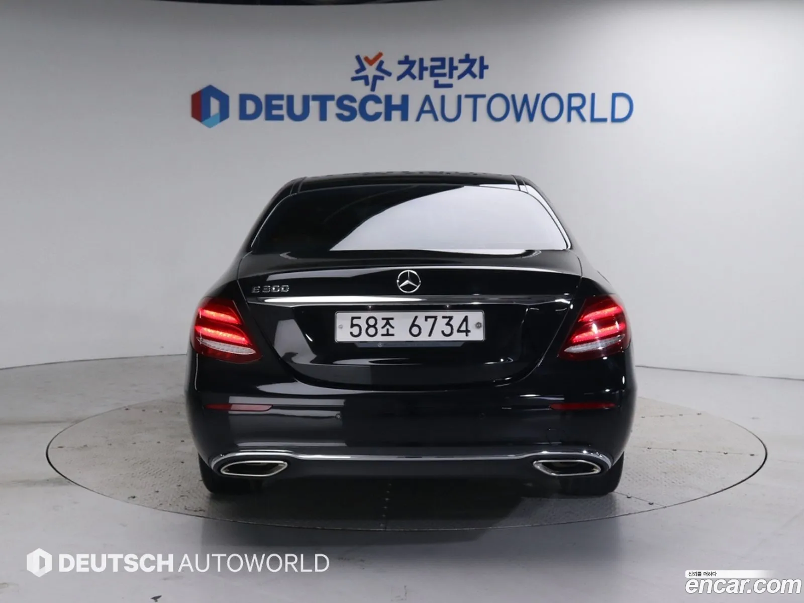 Mercedes-Benz E-Klasse E300 Exclusive 2017 - фотография 18368565